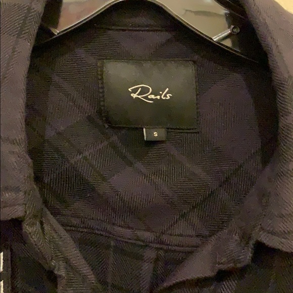 Black and Blue Flannel - Picture 4 of 4